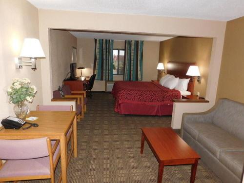 Люкс Deluxe Кровать Кинг, Days Inn By Wyndham Mankato