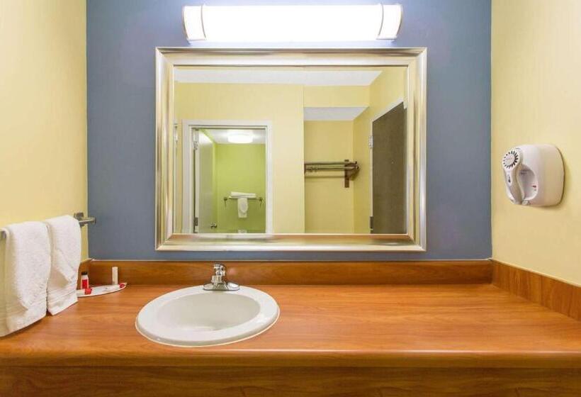 Стандартный Номер Кровать Кинг, Days Inn By Wyndham Raleighairportresearch Triangle Park