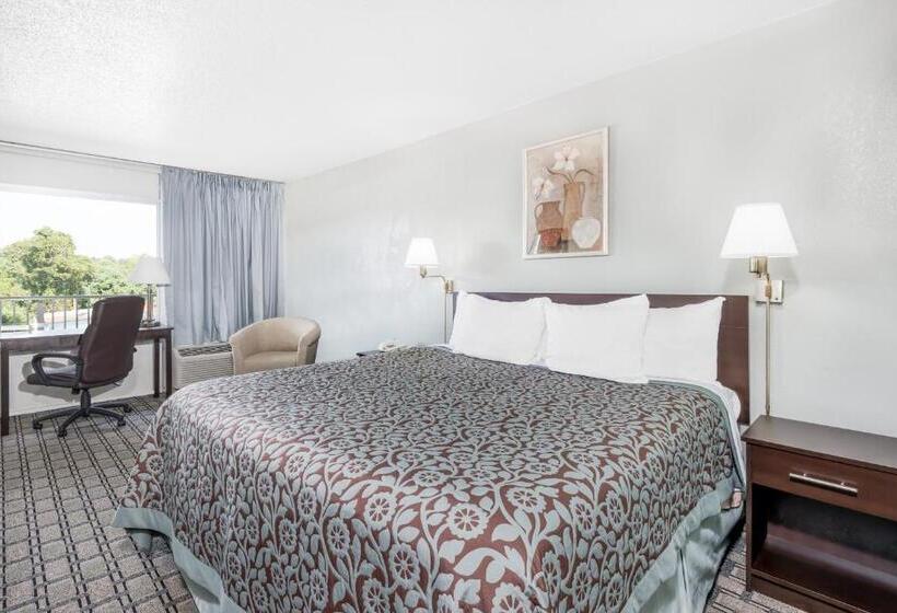 Студио Стандарт Кровать Кинг, Days Inn By Wyndham St Clairsville