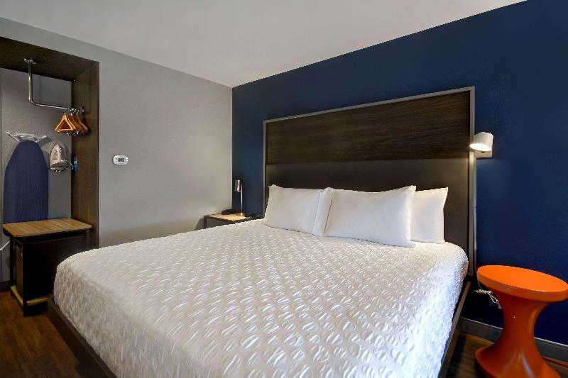 Стандартный Номер Кровать Кинг, Tru By Hilton Concord