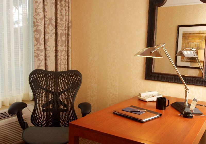 스탠다드 룸 킹사이즈 침대, Best Western Historic Frederick