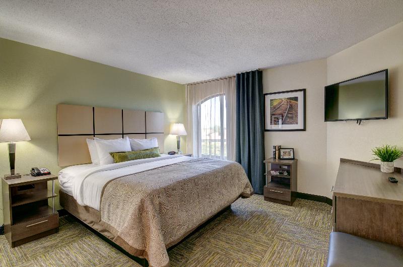 Номер Стандарт, Candlewood Suites Richmond   West Broad, An Ihg