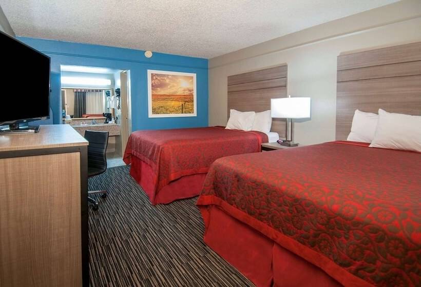Номер Стандарт 2 Двуспальные Кровати, Days Inn By Wyndham N.w. Medical Center