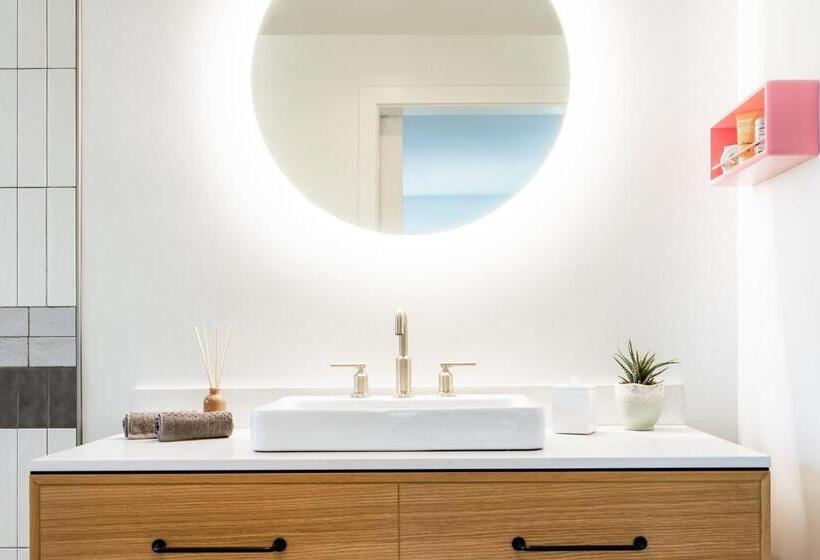 디럭스 인테리어 룸, Dr Wilkinsons Backyard Resort And Mineral Springs A Member Of Design Hotels