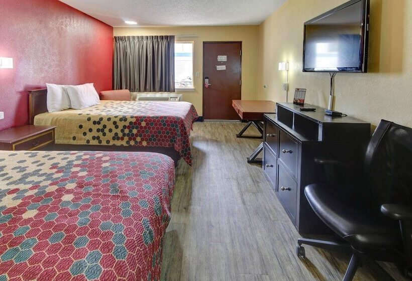 스탠다드 룸 더블 침대 2개, Econo Lodge Town Center