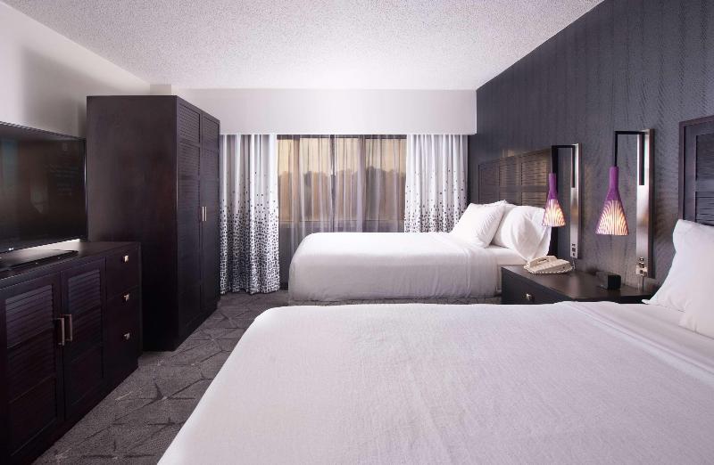 Premium Suite, Embassy Suites By Hilton Raleigh Crabtree
