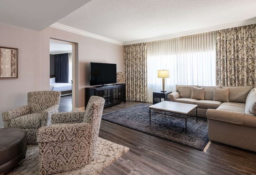 Люкс Президентский 2 Спальни, Hilton Dallas Lincoln Centre