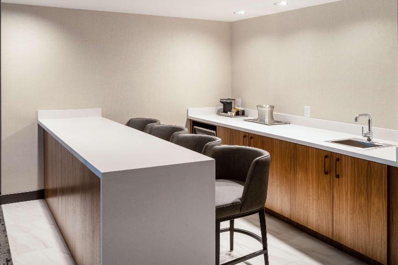 Студия Superior, Hilton Dallas Lincoln Centre