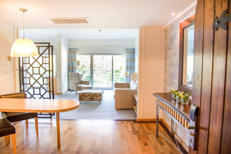 ジュニアスイート, Hilton Dallas Lincoln Centre