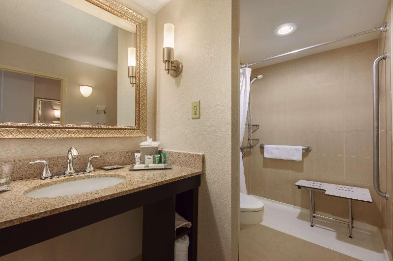 Standardzimmer, Hilton Fort Wayne At The Grand Wayne Convention Center