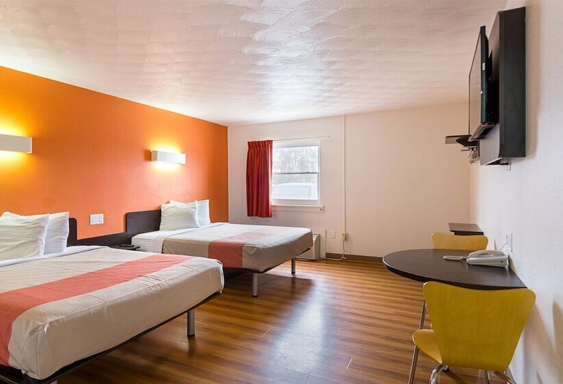 Номер Deluxe, Motel 6 Sidney, Oh
