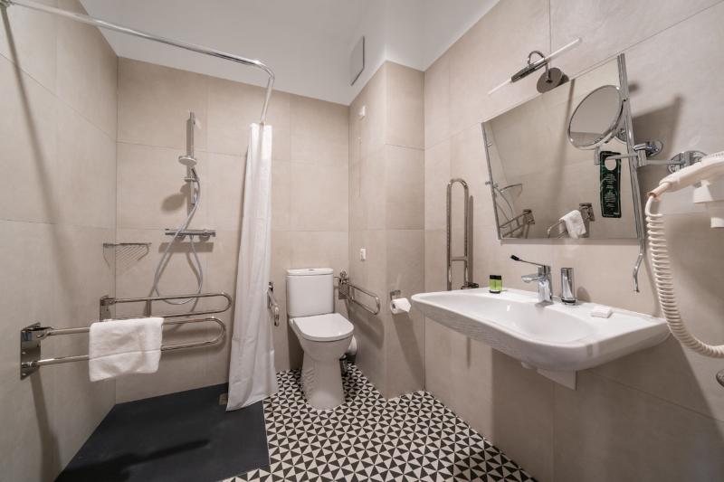 quarto Deluxe Adaptado para Deficientes Físicos, Harrah's Hotel and Casino Las Vegas