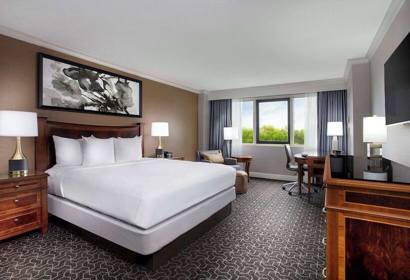 Номер Executive, Hilton Short Hills