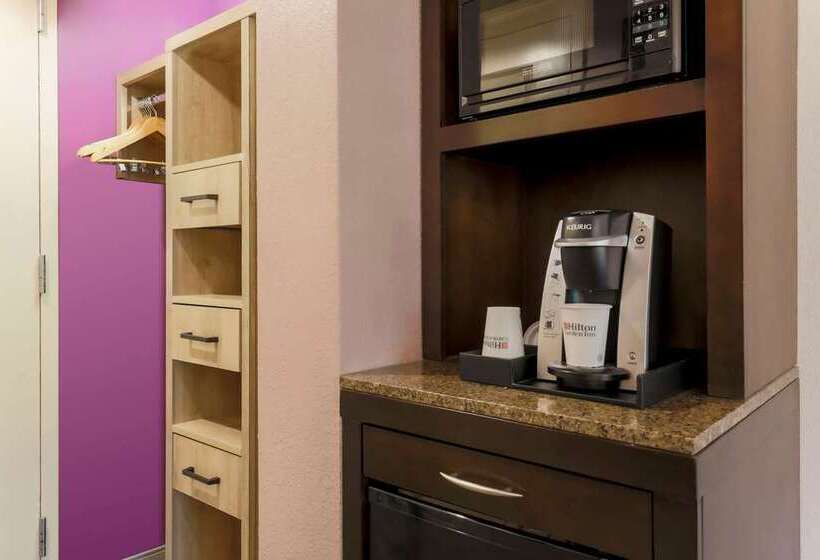 Номер Executive, Hilton Short Hills