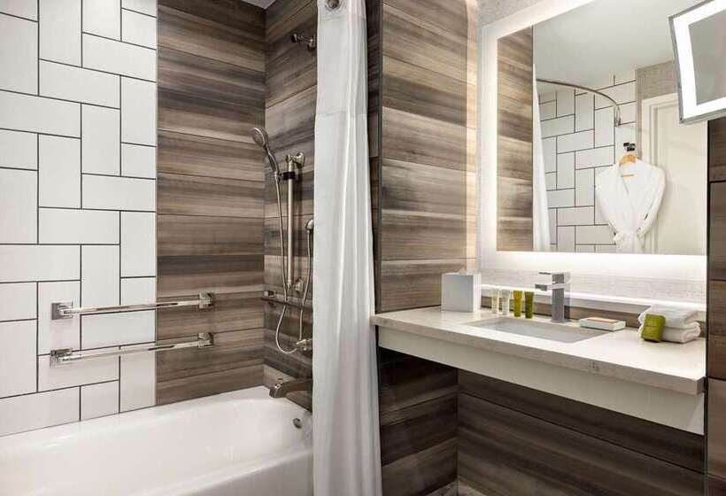 Номер Стандарт, Hilton Short Hills