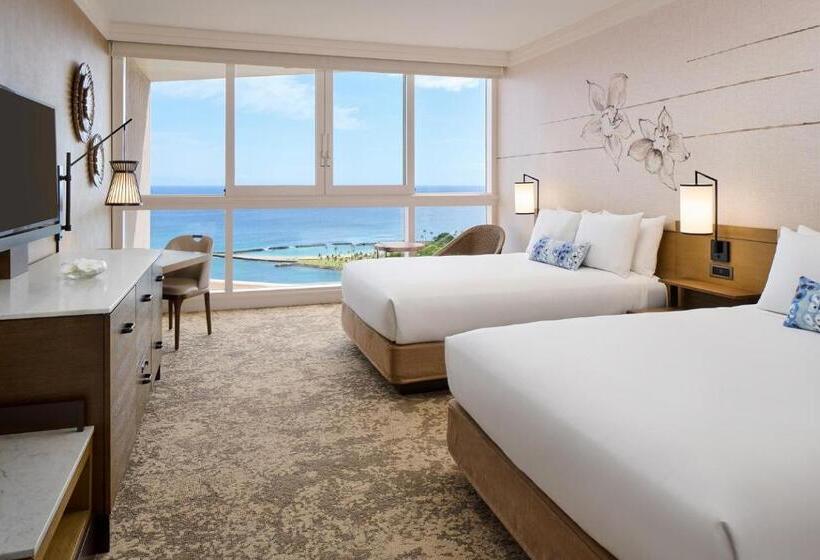 2 Bedrooms Suite Sea View, Prince Waikiki