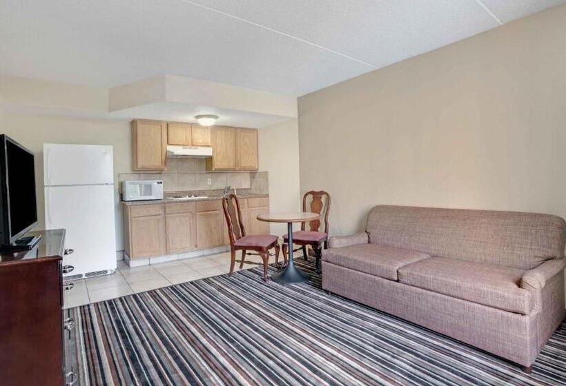 Люкс, Wyndham Garden Charlotte Airport Southeast