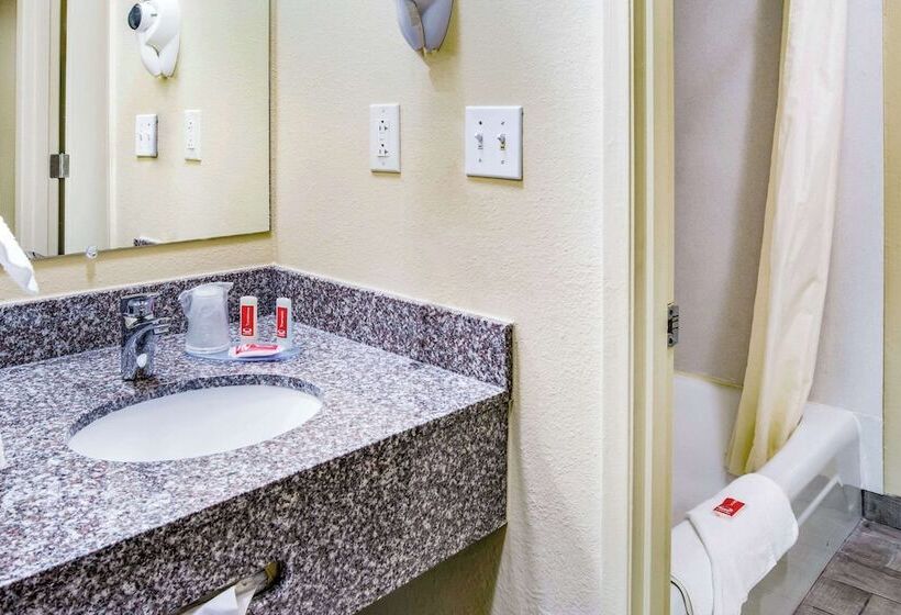Номер Стандарт 2 Двуспальные Кровати, Econo Lodge