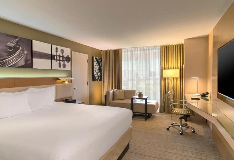 חדר סטנדרט עם מיטת קינג, Hyatt Regency Austin