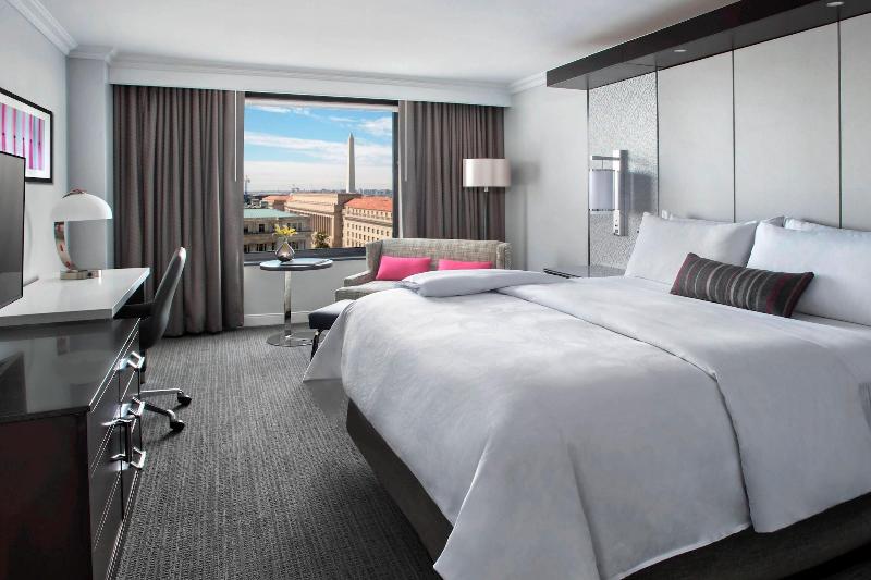اتاق استاندارد با تخت بزرگ برای معلولان, Jw Marriott Washington, Dc