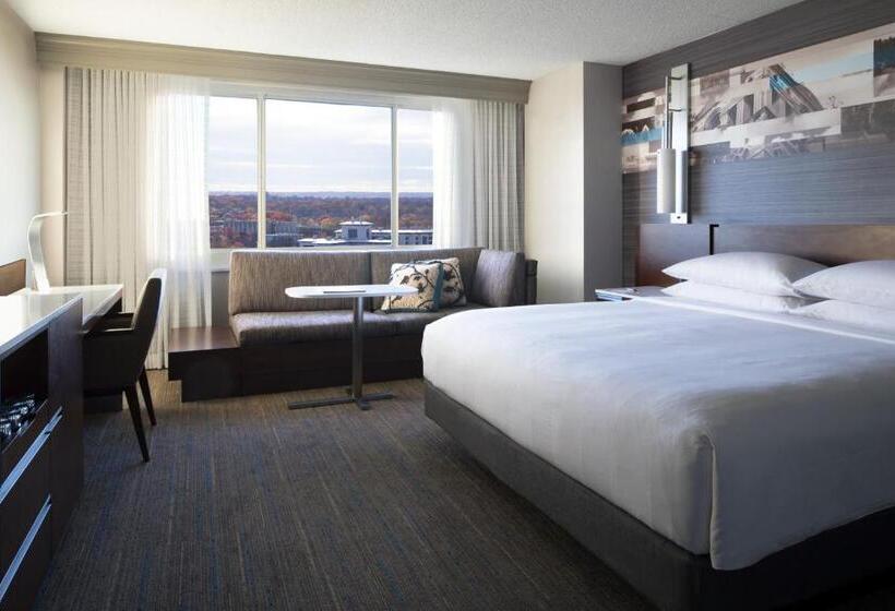 豪华房间, Kansas City Marriott Country Club Plaza