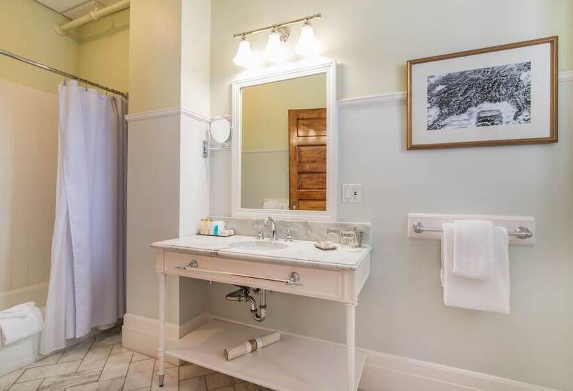 Номер Deluxe, Omni Mount Washington Resort & Spa