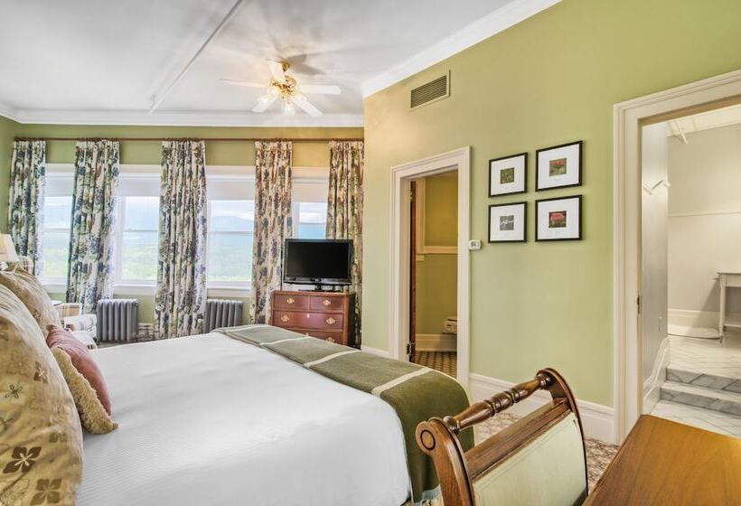 Номер Deluxe Вид на Горы, Omni Mount Washington Resort & Spa