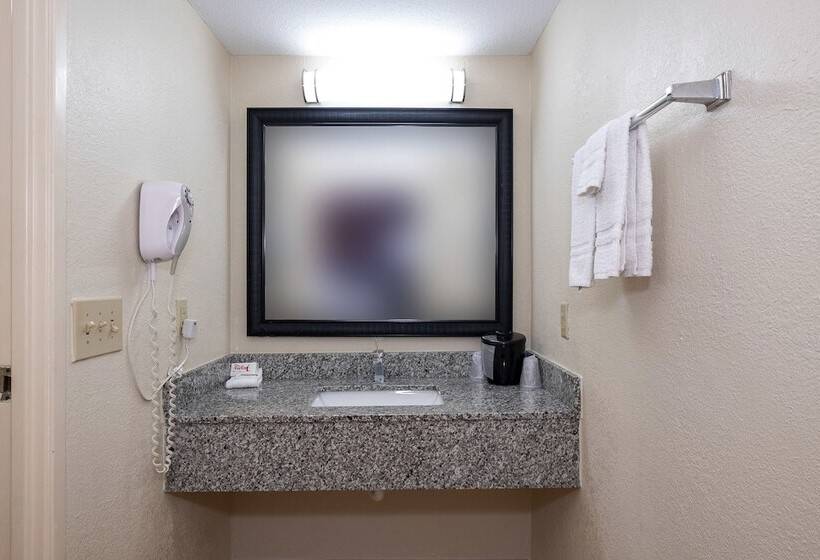 Номер Deluxe Адаптированный для Инвалидов, Red Roof Inn Houston North   Fm1960 & I 45