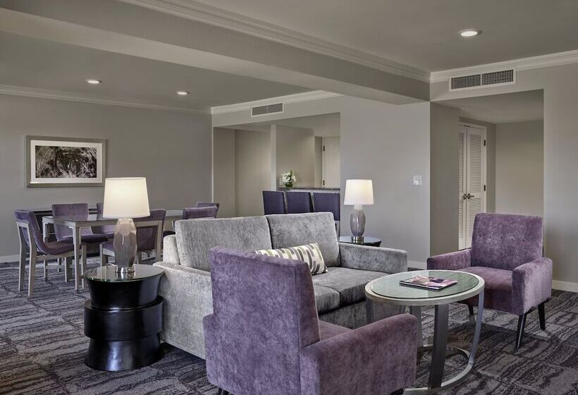 סוויטה, Loews Ventana Canyon Resort