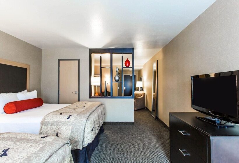 Люкс, Cambria Hotel Rapid City Near Mount Rushmore