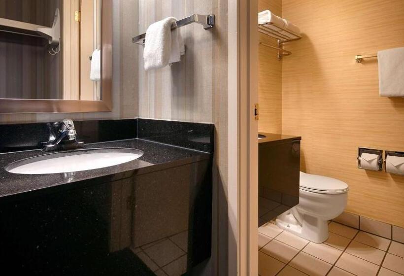 Люкс Кровать Кинг, Best Western Cascadia Inn