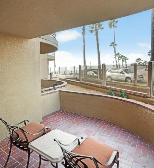 اتاق استاندارد, Pacific Terrace