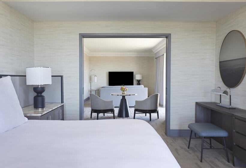 سوئیت برای معلولان, Beverly Wilshire, A Four Seasons