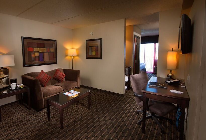 스위트, Crowne Plaza Milwaukee South, An Ihg