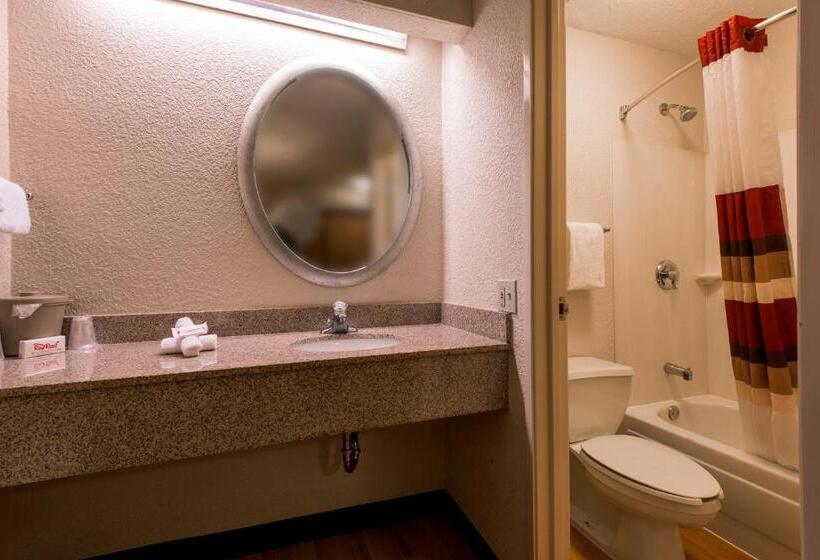 חדר סופריור עם מיטת קינג, Red Roof Inn Florence  Civic Center