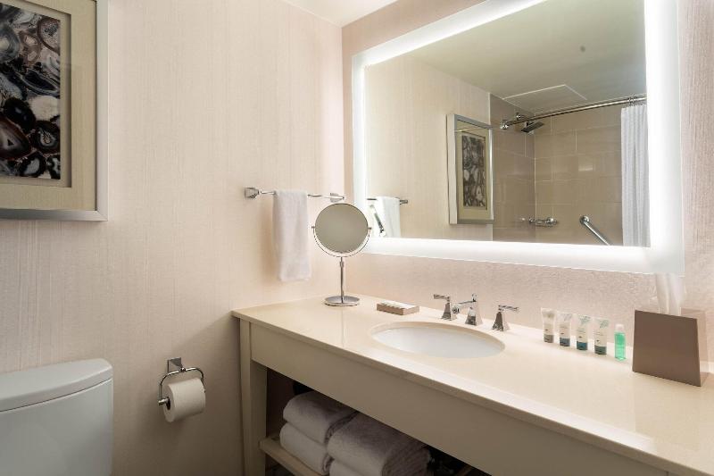 Quarto Estandar Cama King, The Westin Atlanta Airport