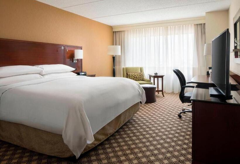 스탠다드 룸 킹사이즈 침대, Chicago Marriott Naperville