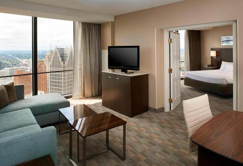 주니어 스위트, Detroit Marriott At The Renaissance Center