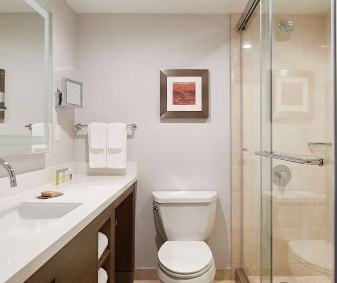 스탠다드 룸 더블 침대, Doubletree By Hilton Torrance South Bay