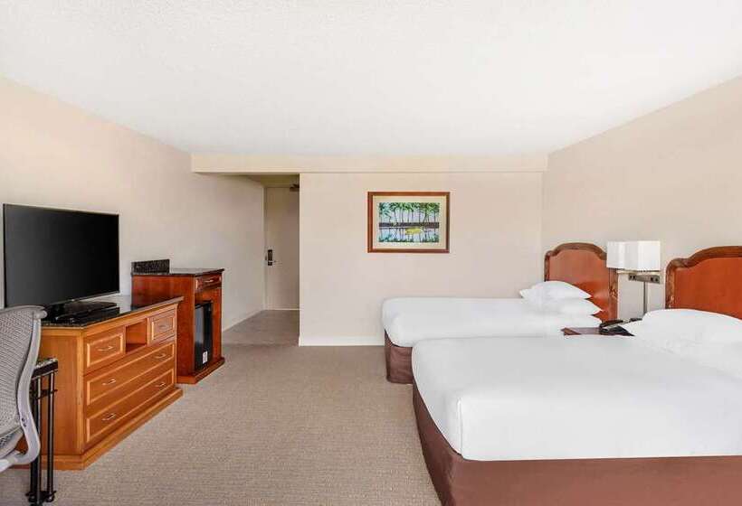Номер Стандарт 2 Двуспальные Кровати, Hilton Hasbrouck Heights/meadowlands