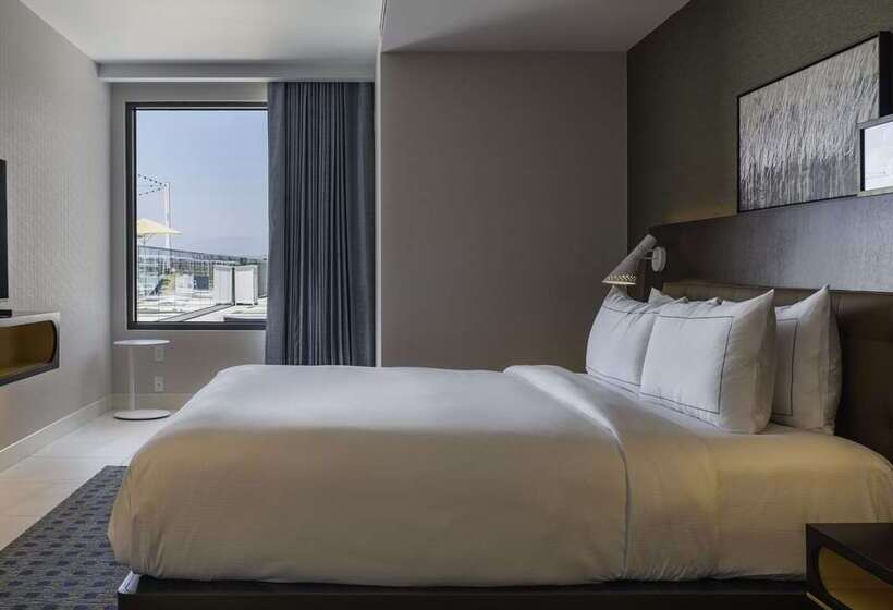 Стандартный Номер Кровать Кинг, Hilton Waco