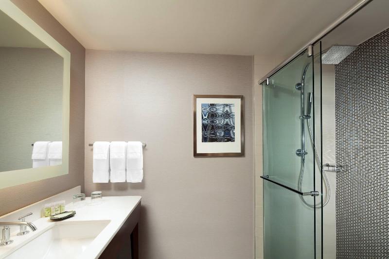 스탠다드 룸 킹사이즈 침대, The Westin South Coast Plaza, Costa Mesa
