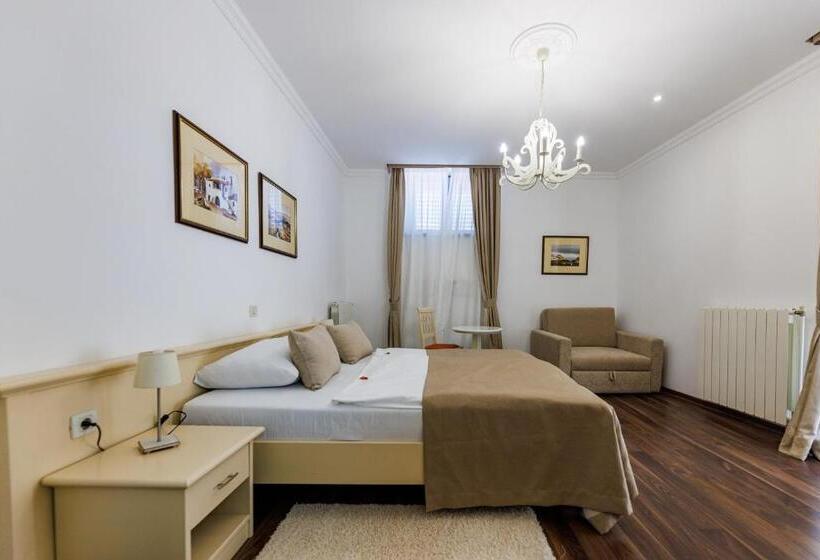 Номер Стандарт, Boutique Hotel Kaštel