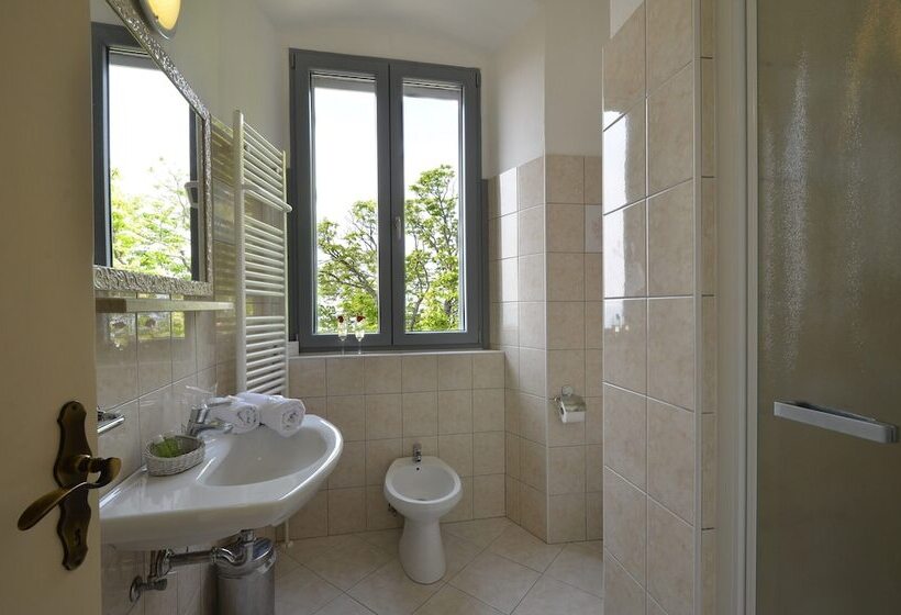 Номер Стандарт, Boutique Hotel Kaštel