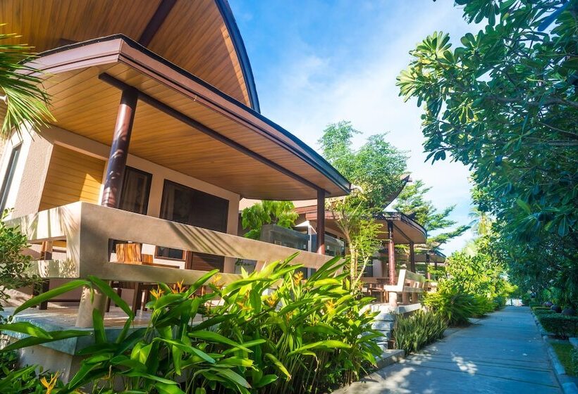 Номер Superior, Weekender Resort