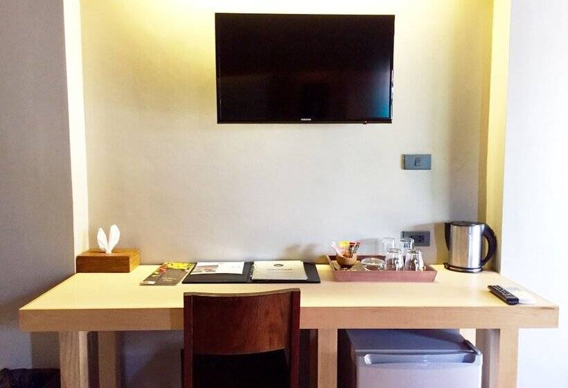 Вилла Deluxe 1 Спальня, Weekender Resort