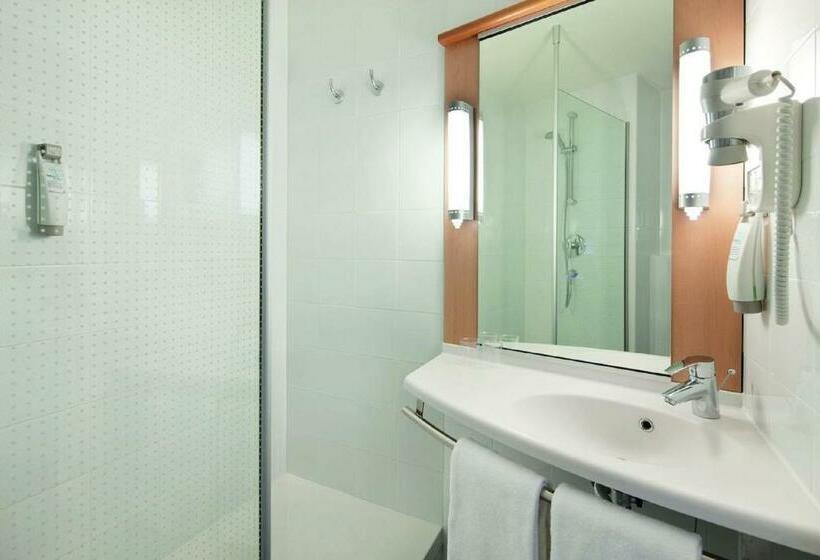 标准间, Ibis Milano Ca Granda