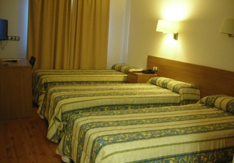 اتاق استاندارد سه نفره, Catalunya Ski