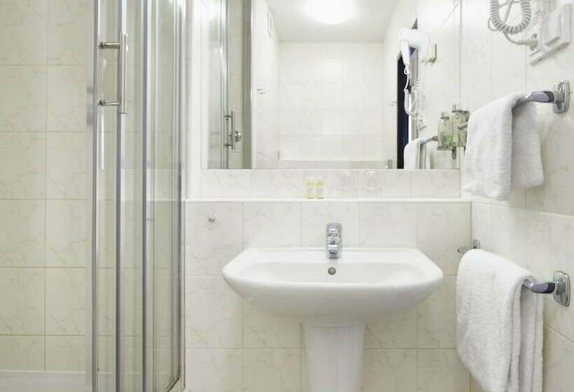 Quarto Deluxe, Orea Hotel Pyramida Praha