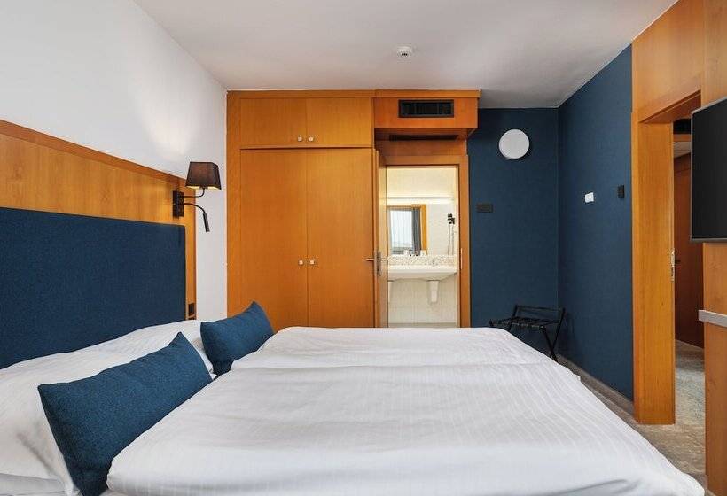 Suíte Clássica, Orea Hotel Pyramida Praha